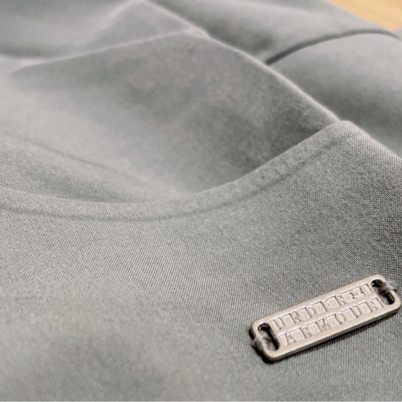 NWT** Under Armour Loose trend pant - Picture 7 of 9